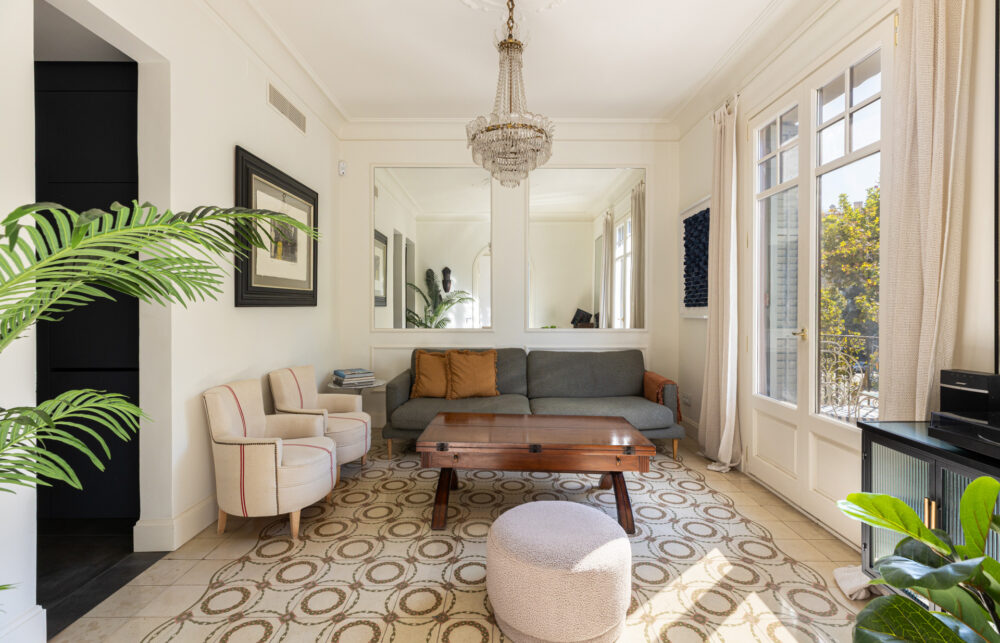 Elegancia contemporánea junto a Passeig Sant Joan