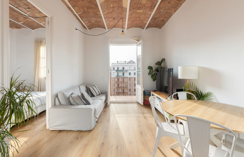 Encanto modernista con terraza en el Eixample