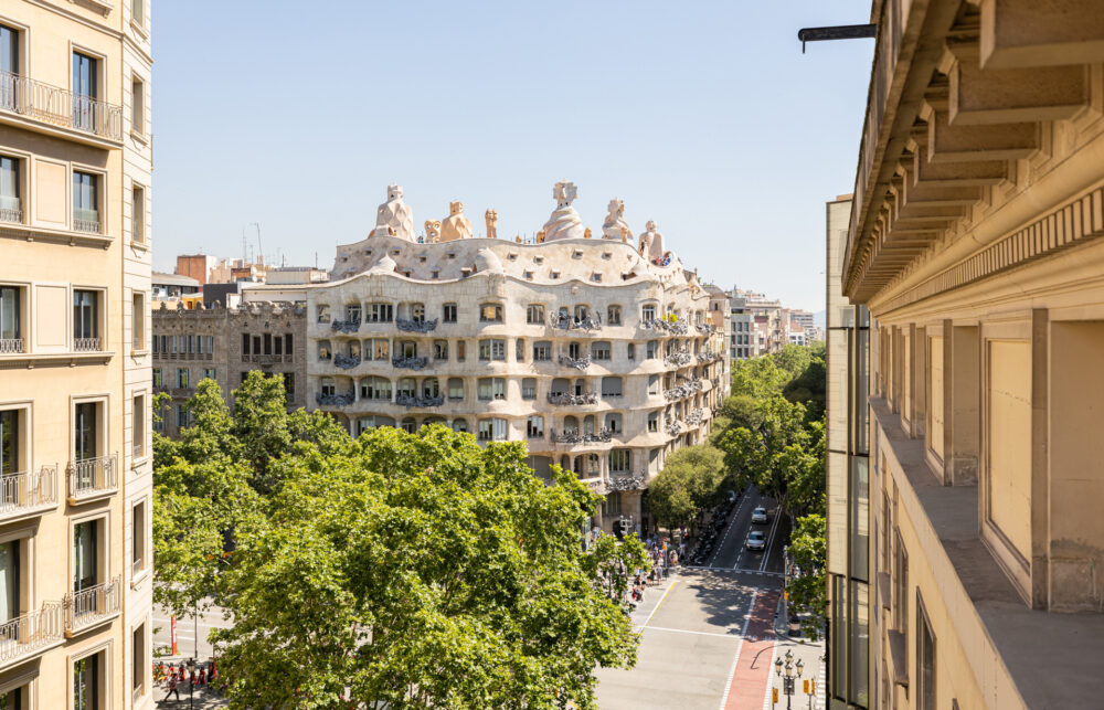 Vistas únicas a la Pedrera